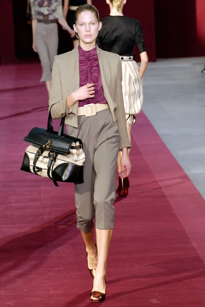 Look 8